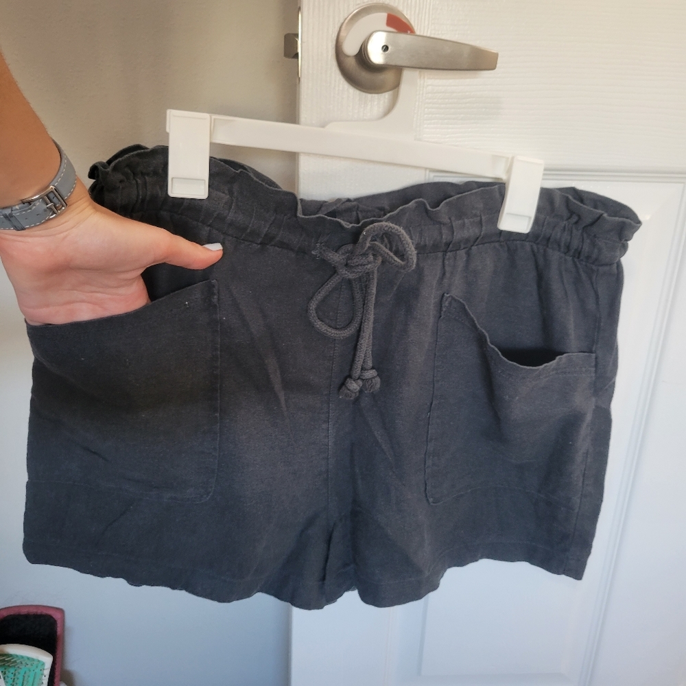 Grey Target Shorts - Picture 4 of 6